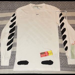 White Incomplete Spray Paint Long Sleeve